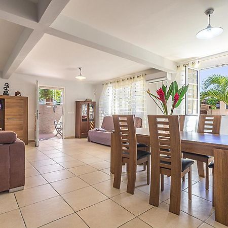 Apartament Chez Gerty Et Jocelyn Le Moule Zewnętrze zdjęcie